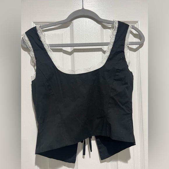 Brand new never worn going out lace top - Picture 5 of 5